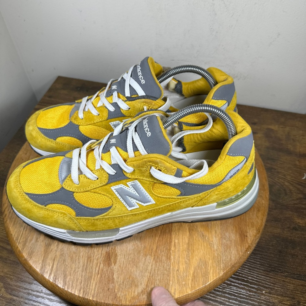 New Balance 992 Made in USA Yellow Grey Suede Sneakers M992BB Mens Size 9.5 D - Picture 6 of 10